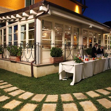 Relais Villa Fornari Camerino Exterior photo
