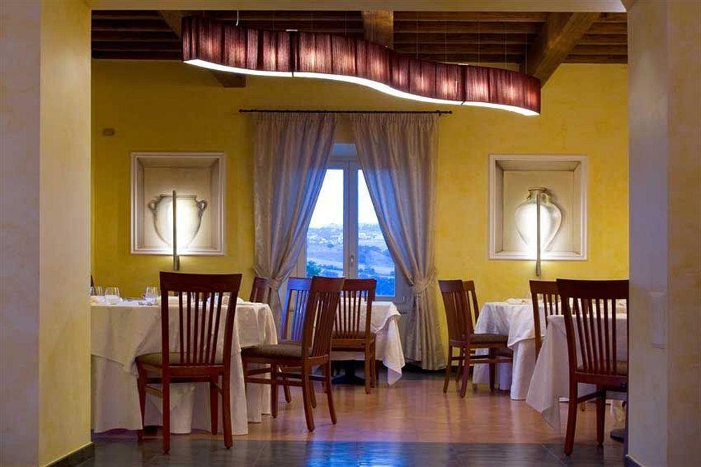 Relais Villa Fornari Camerino Exterior photo